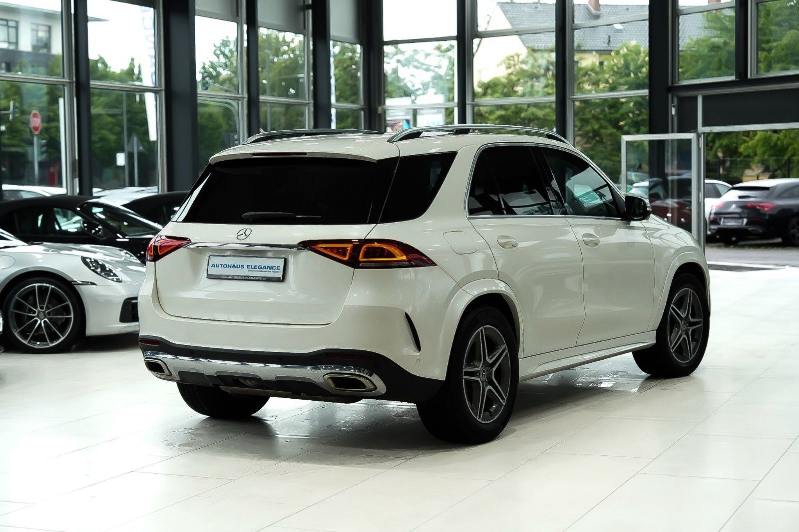 Mercedes-Benz GLE 450 4Matic AMG-LINE AIRMATIC PANO 360°KAMERA foto 2
