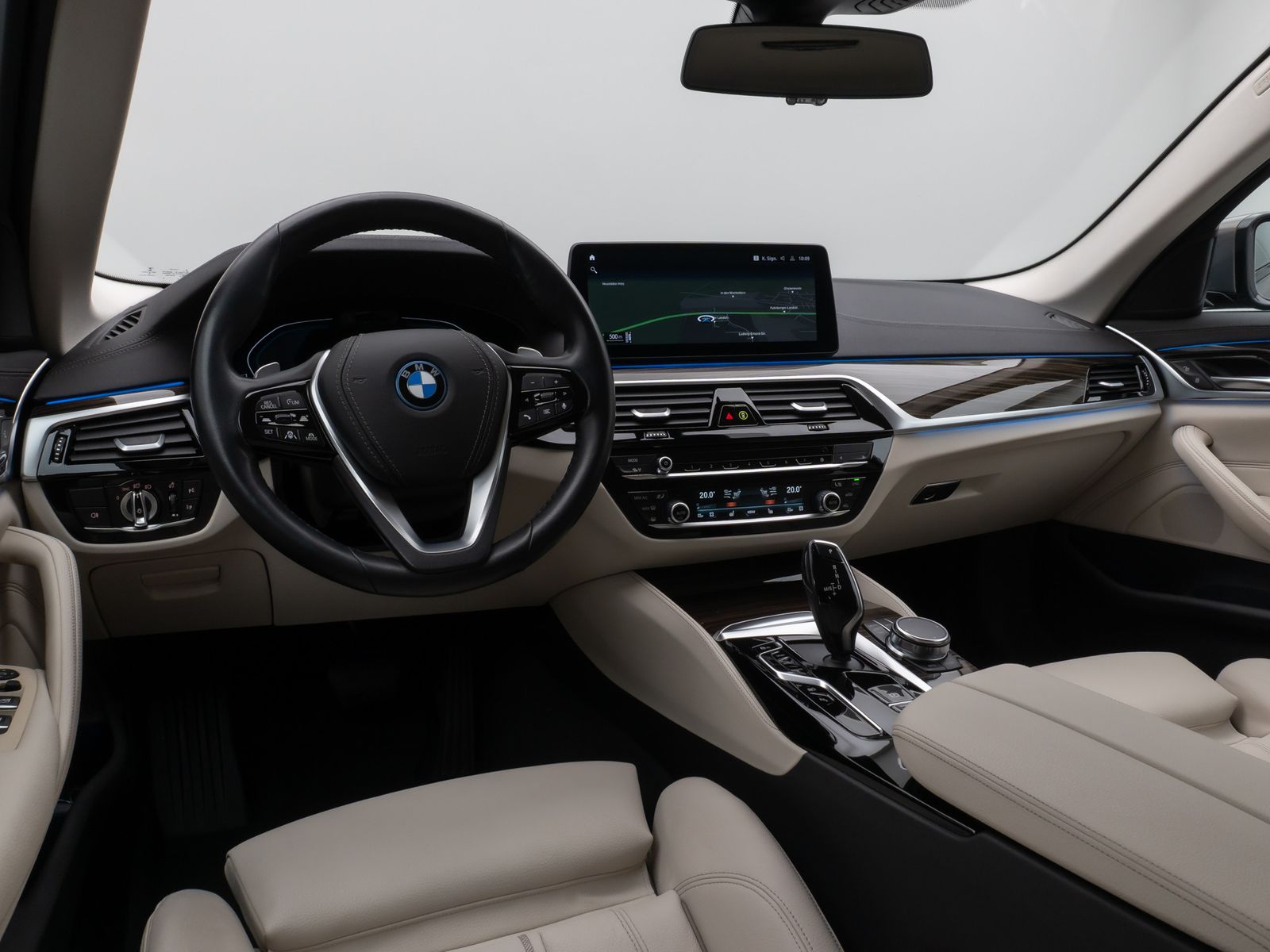 Fahrzeugabbildung BMW 530e Luxury Line Laser Kamera HUD DAB HiFi Sport