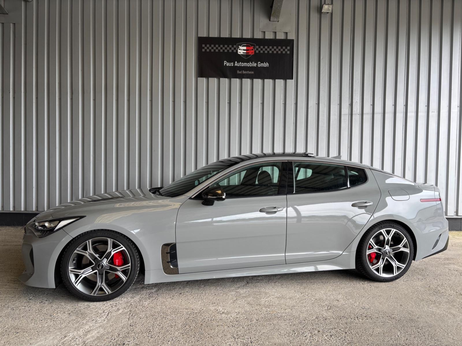 Kia Stinger GT 4WD Panorama / Leder