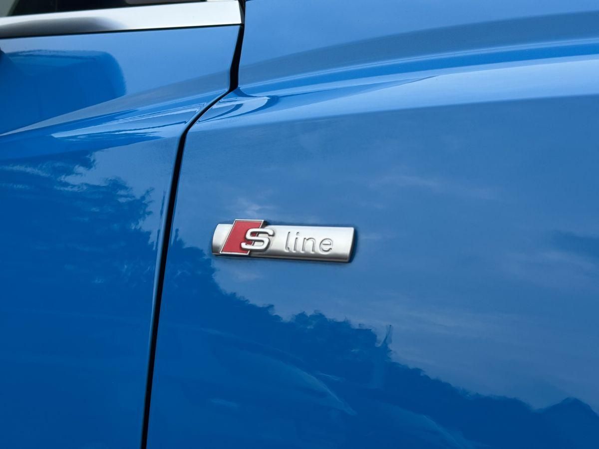 Audi Q3 1,4 eTFSI S Line Bluetooth LED foto 18