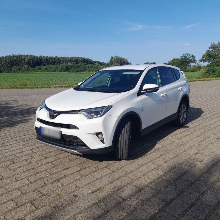 Image of Toyota RAV 4