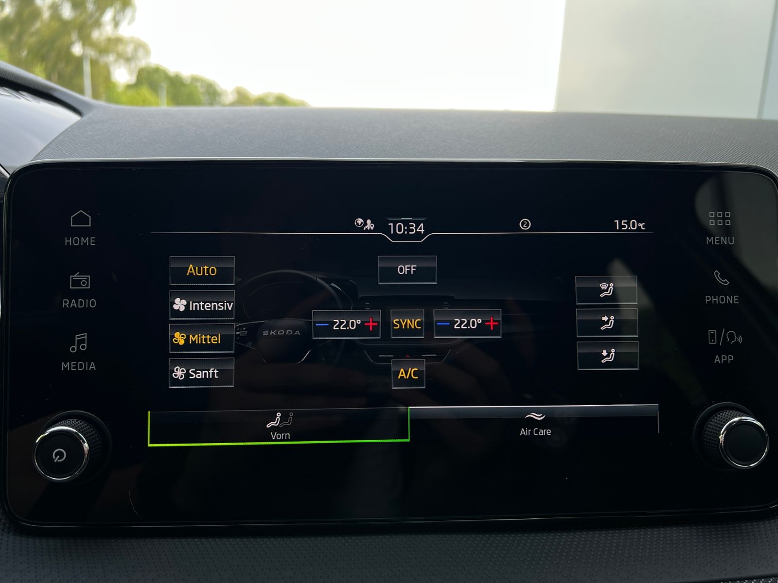 Fahrzeugabbildung SKODA Fabia  Selection 1.0 MPI *Climatronic, LED, Einp