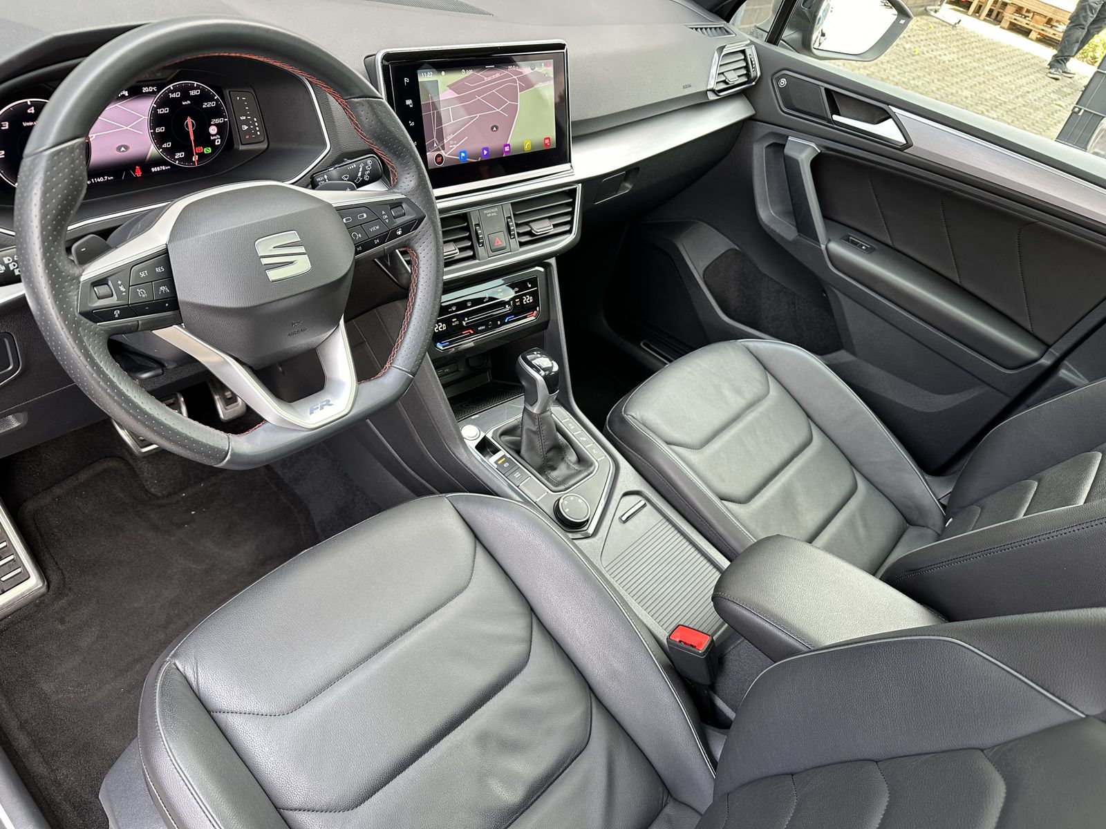 Fahrzeugabbildung SEAT Tarraco 2.0 TDI DSG FR 7-SItzer NAV+LED+AHK+PANO
