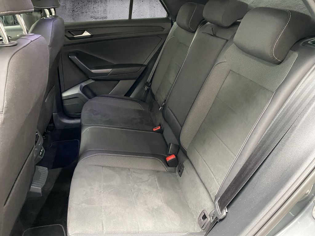 Volkswagen T-Roc - Bild 13