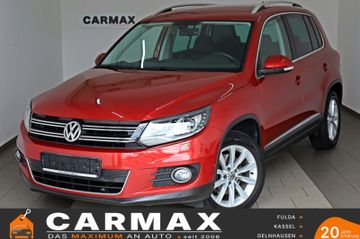 Volkswagen Tiguan - 1