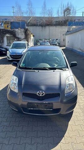 Toyota Yaris Cool 90000 Klima Schekheft