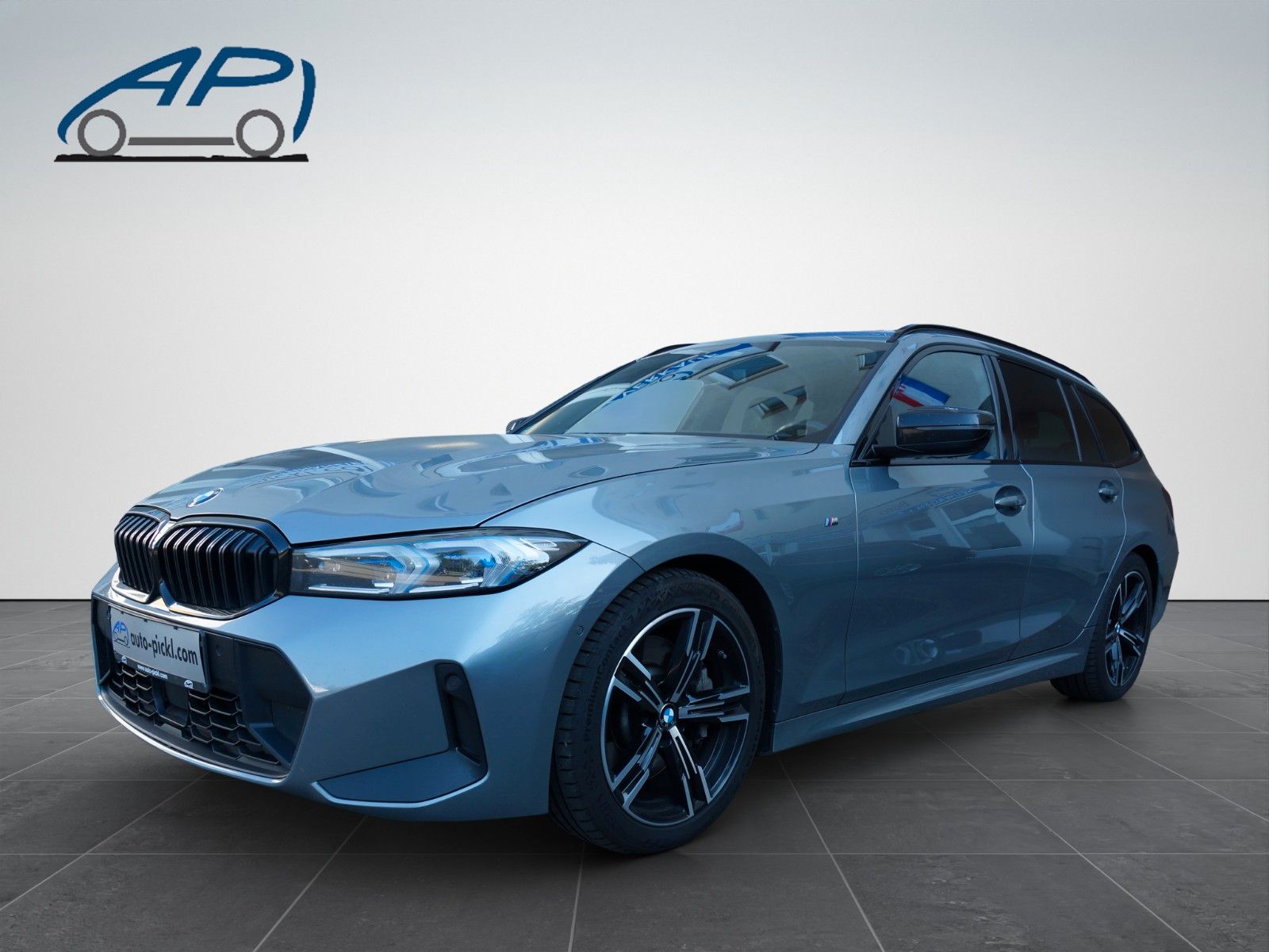 BMW 330 d T M Sport Pano Head up H&amp;K Kamera LED AHK