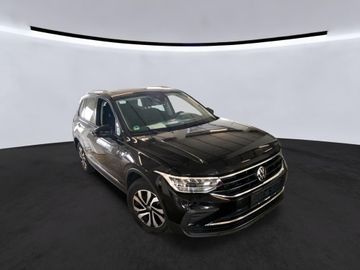 Volkswagen Tiguan - 3