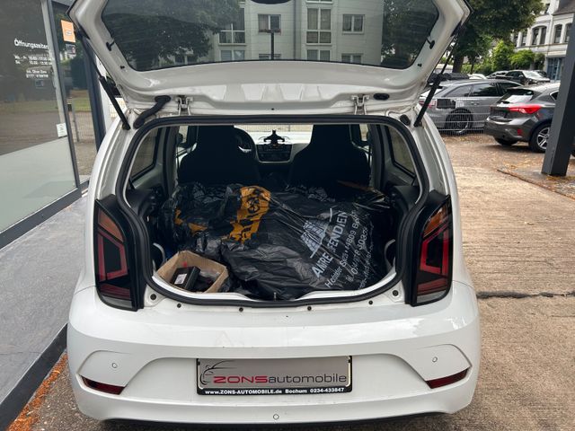 Fahrzeugabbildung Volkswagen up! high up! R-Line+Kamera+17ZollLM+NaviZB+BT+SH
