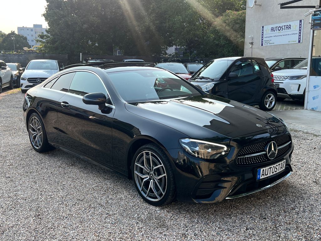 Mercedes-Benz E 220 d 4MATIC *AMG Paket*Panorama*Widescreen