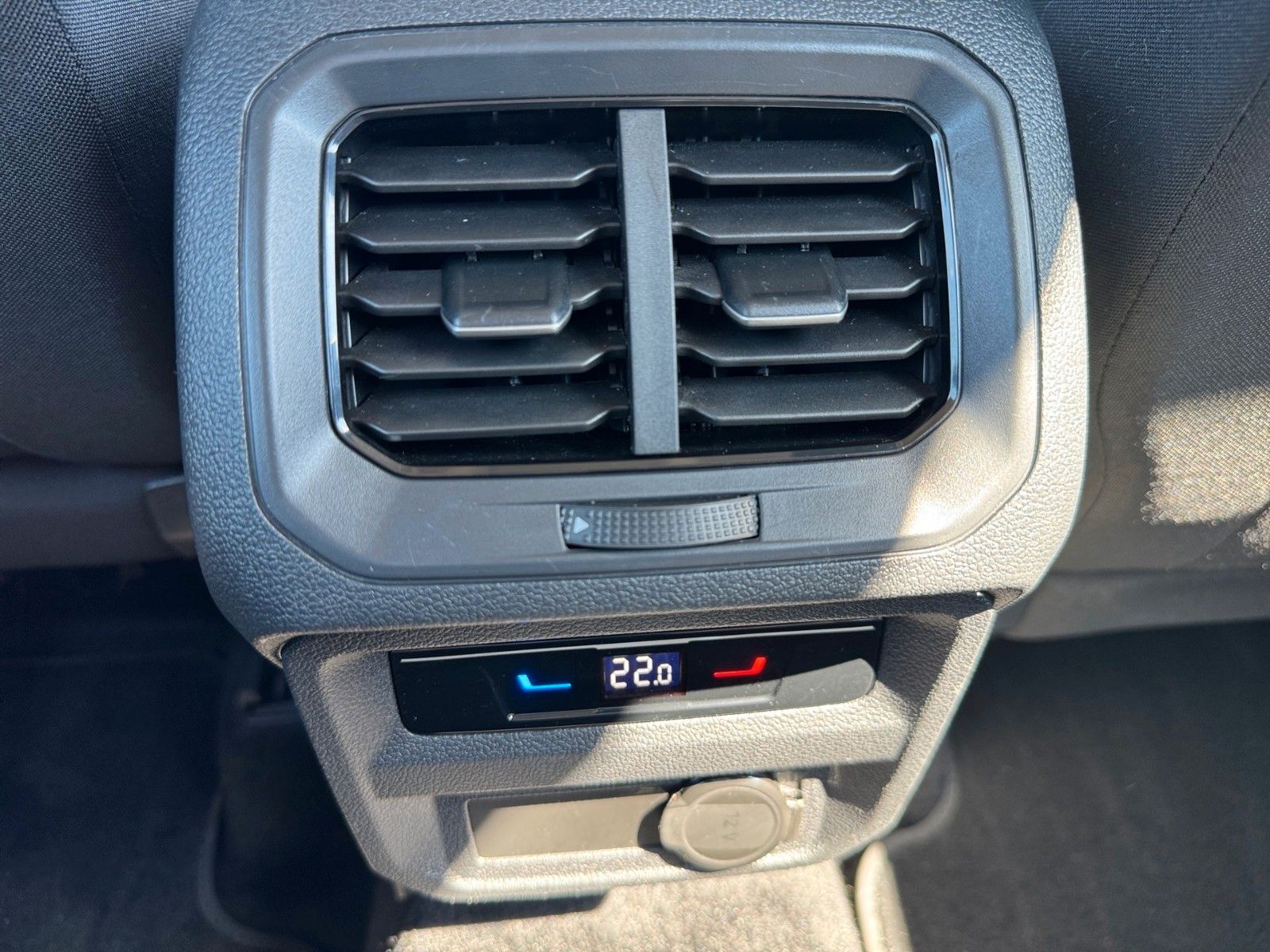 Fahrzeugabbildung Volkswagen Tiguan Allspace Life 1.5 TSI
