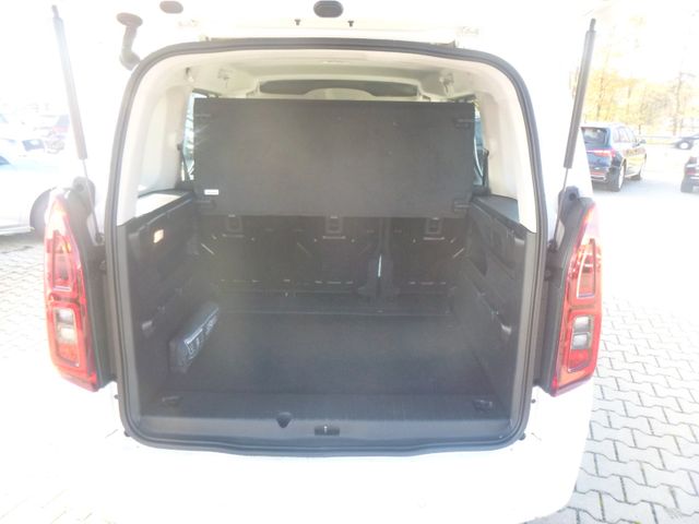 Fahrzeugabbildung Opel Combo Life E 1,2 T >15.729KM/Sitzheiz/PDC<