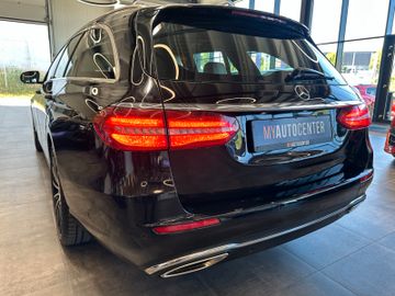 MYAUTOCENTER – Gebraucht- und Jahreswagen mit Werkstattservice in Pfaffenhofen Mercedes-Benz E 400 4Matic *TÜV*AHK*Standh*Avantgarde*