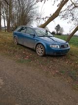 Audi A4 S-line - Audi A4 aus 2002: Line