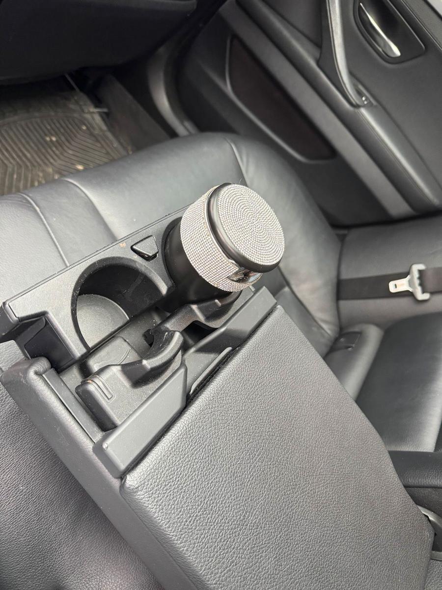 BMW 520 2011 — photo 10