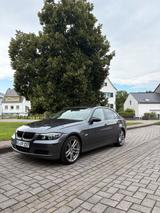 BMW e90 320d - BMW 320 aus 2006: 320d