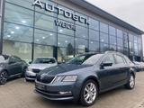 Skoda Octavia Combi 1.4TSI DSG Style LED AHK NAVI SHZ - Skoda Octavia Combi Style Gebrauchtwagen