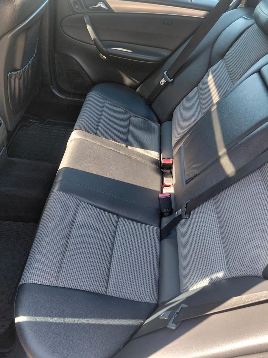 Mercedes-Benz 320 2004 — photo 10