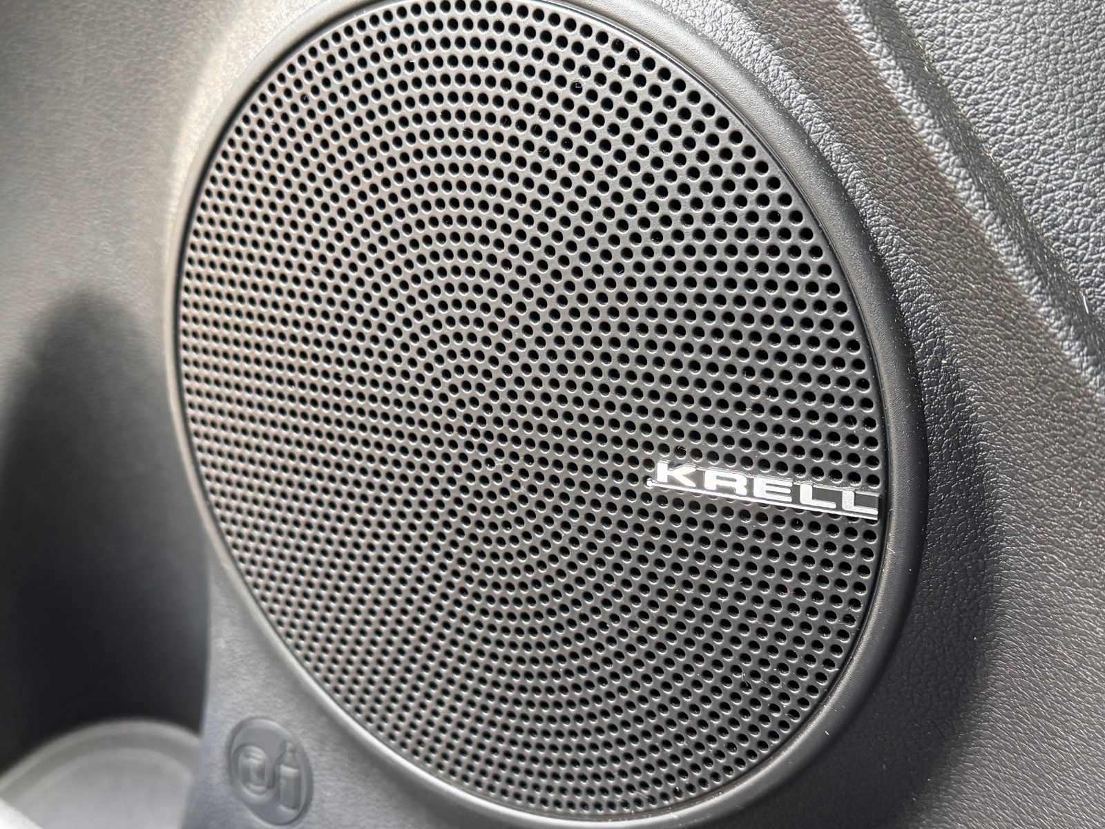 Fahrzeugabbildung Hyundai KONA EV Prime 150 kW *RW484KM*HeUp*Navi*LED*ACC*