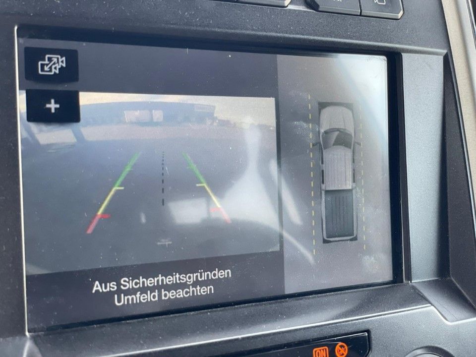 Fahrzeugabbildung Ford F 250 6.2 SuperDuty Pano Standh KingRanch
