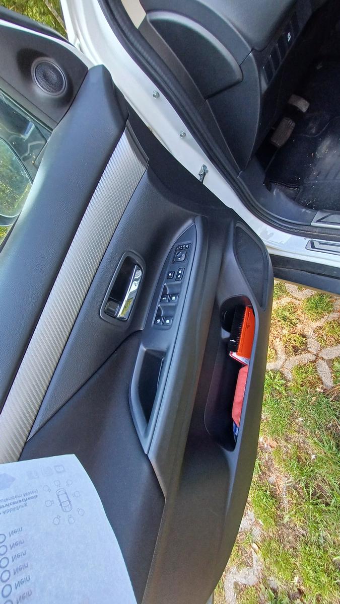 Mitsubishi Outlander 2.0 MIVEC Edition 100 ClearTec 2WD...
