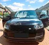 Land Rover RR*Black Pack*4.4 Liter*SDV8*Vogue*Real Garantie - Land Rover Range Rover Gebrauchtwagen in Düsseldorf