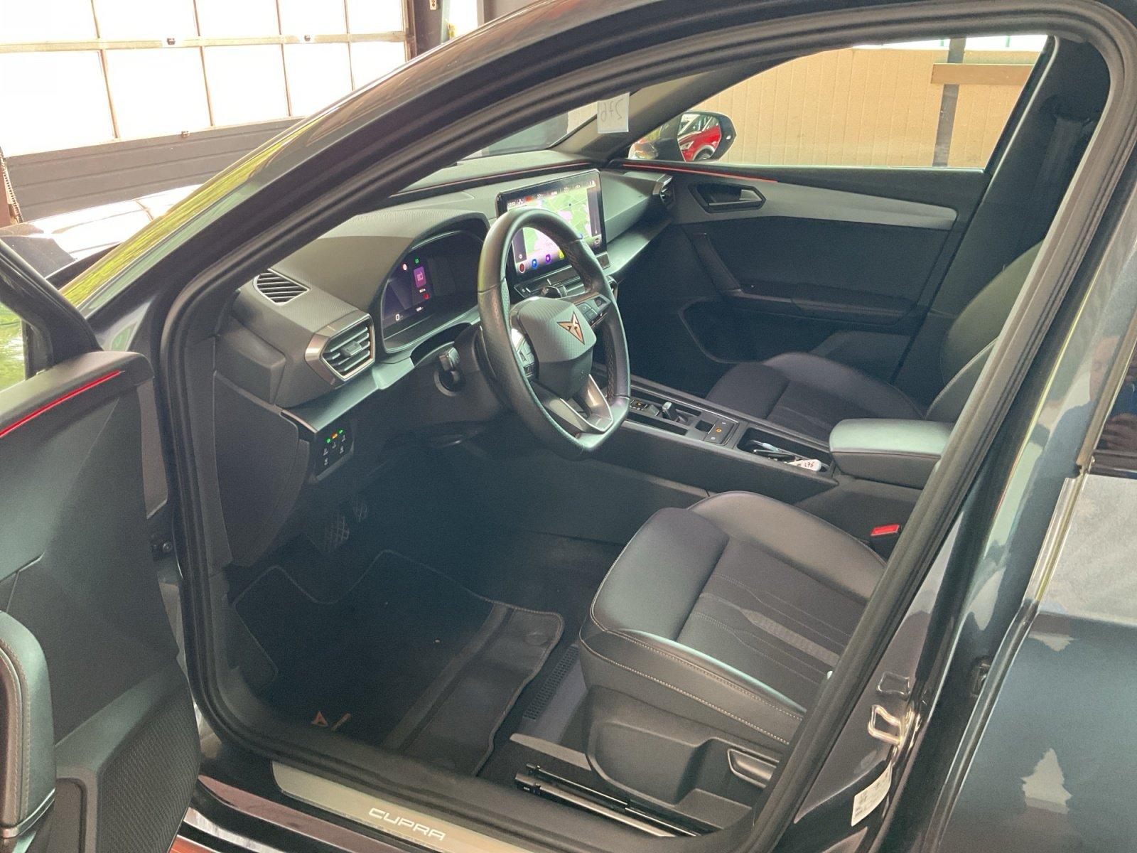 Cupra Leon Sportstourer 1.5 eTSI DSG LED+18Z LM-FELGEN