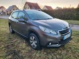 Peugeot 2008 Access PureTech 82 Navi, Alu, etc. - Peugeot 2008 Access mit Benzin-Antrieb