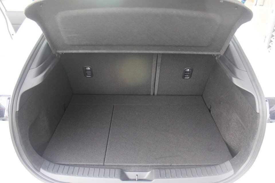 Fahrzeugabbildung Mazda CX-30 2025 M-Hybrid Nagisa G-140 AT *Juni-Aktion