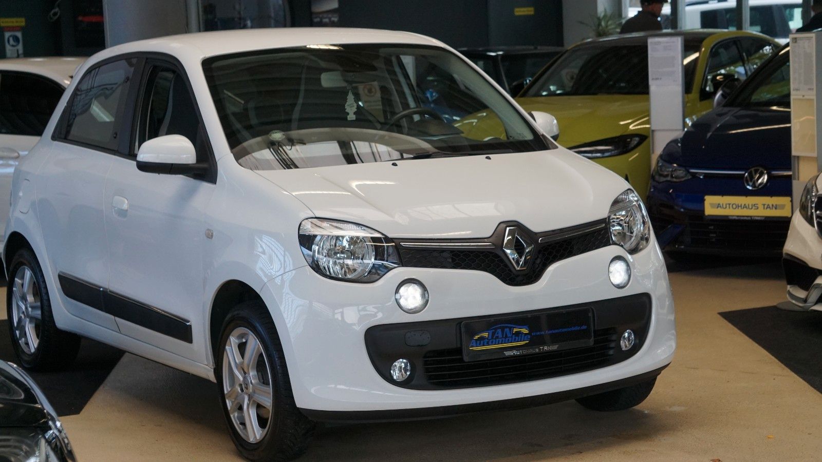 Fahrzeugabbildung Renault Twingo Intens*Spurhalte*PDC*Sitzheizung*