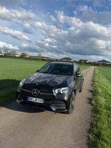 Mercedes-Benz GLE 400d 4MATIC AMG Line Pano Burmester LED Kame - Mercedes-Benz GLE 400 aus 2021