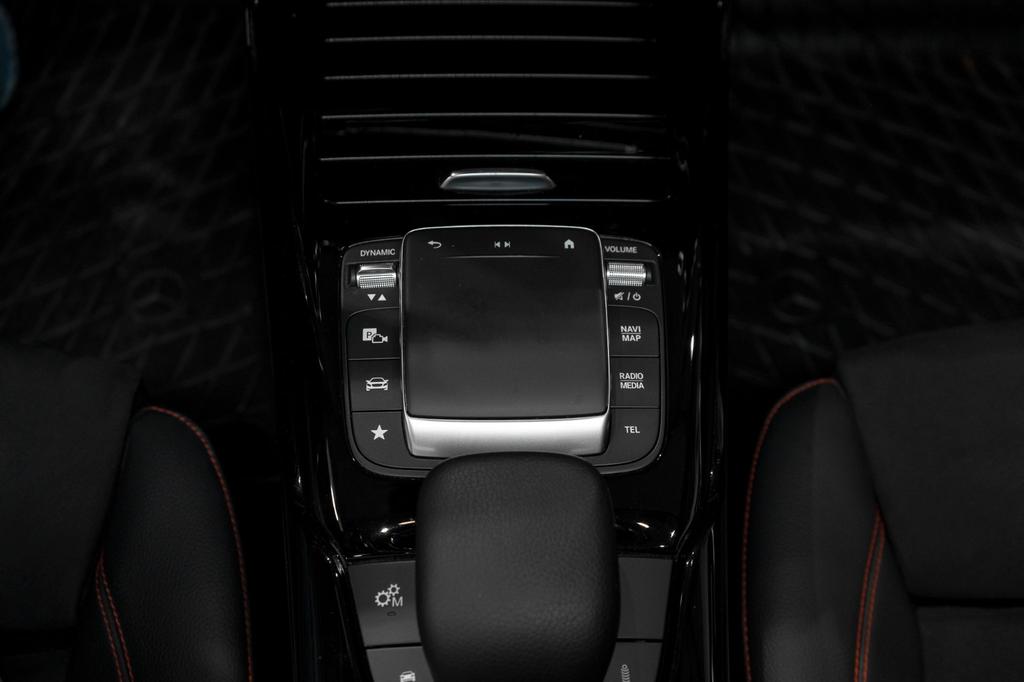 Mercedes-Benz CLA 35 AMG