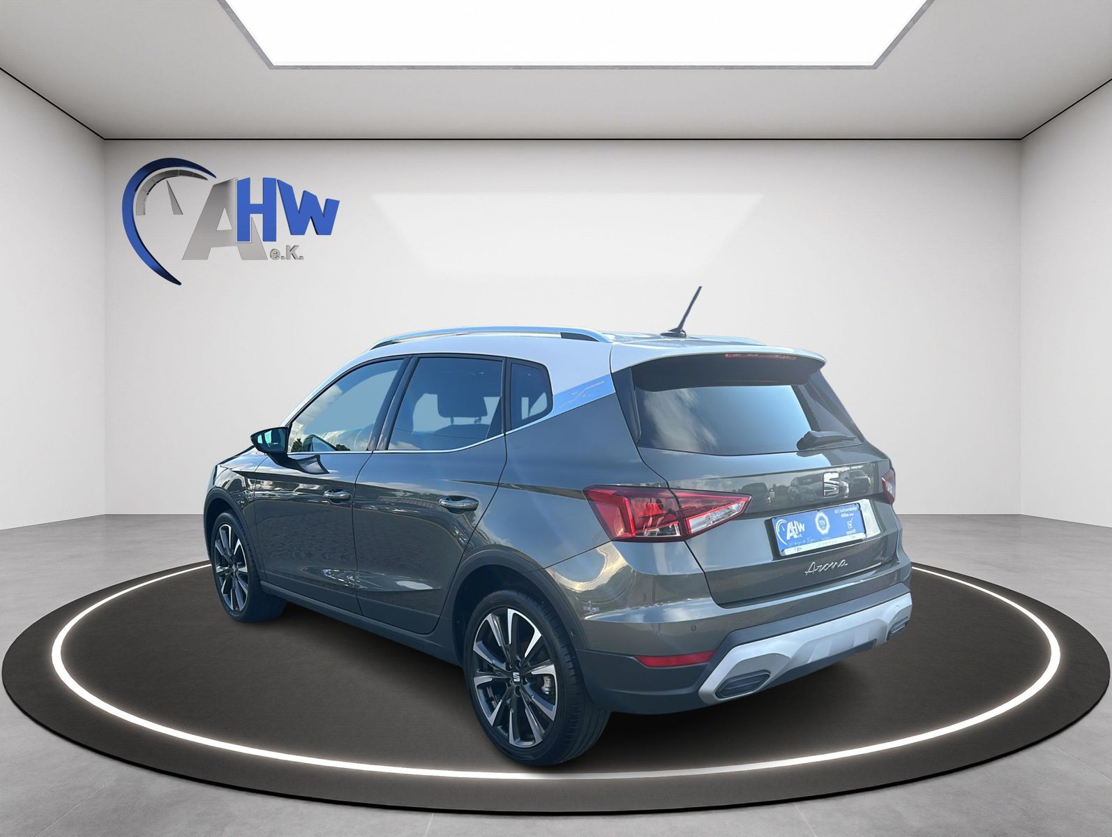 Fahrzeugabbildung SEAT Arona 1,5 TSIXperience