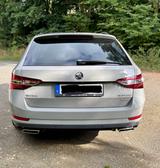 Skoda Superb 2.0 TSI DSG 4x4 SportLine Combi SportLine - Skoda Superb: Allradantrieb, Dsg