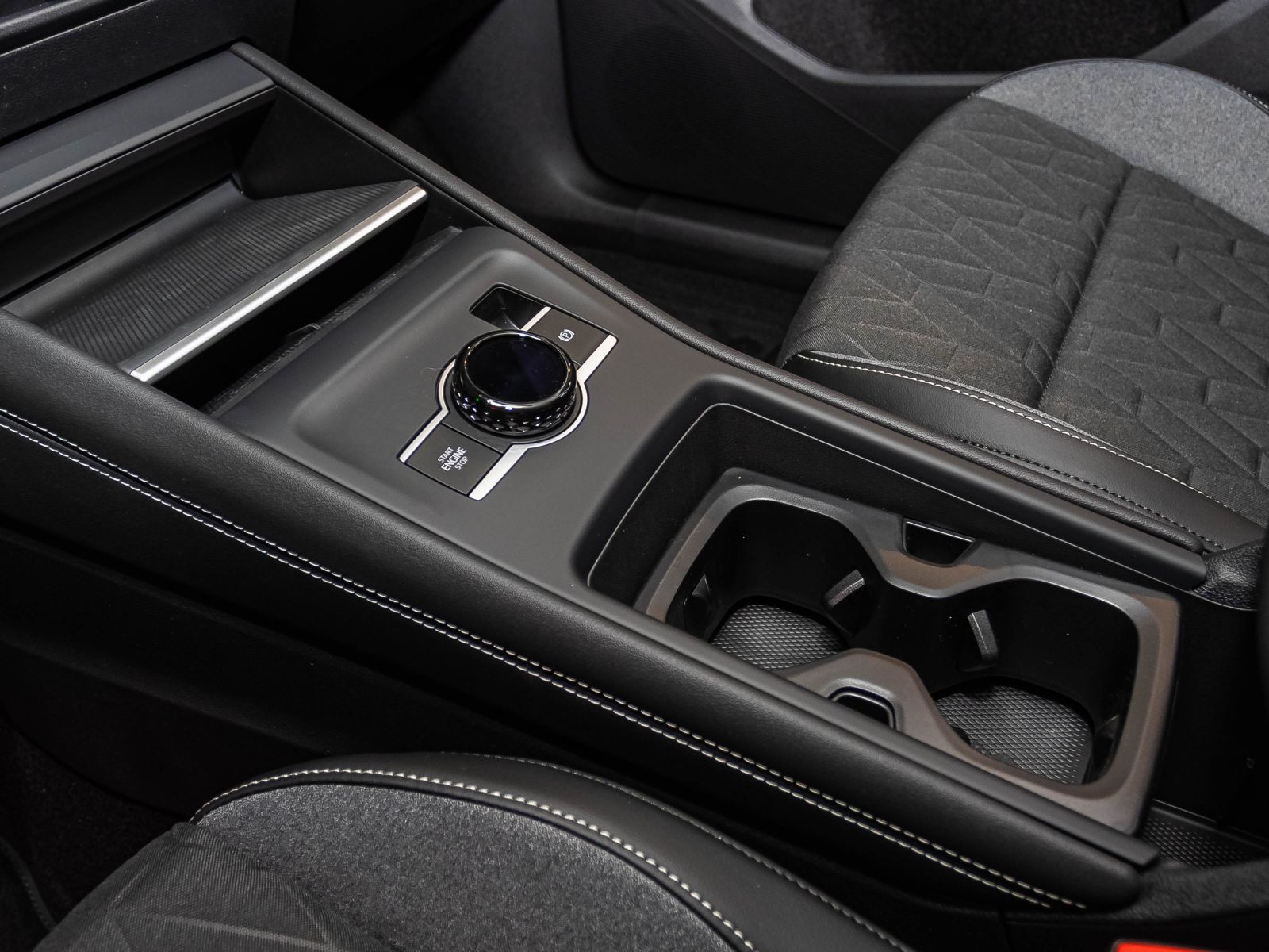 Volkswagen Tiguan - Bild 12