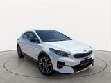 Kia Xceed 1.6 T-GDI Platinum Pano RFK LED SHZ - Kia XCeed
