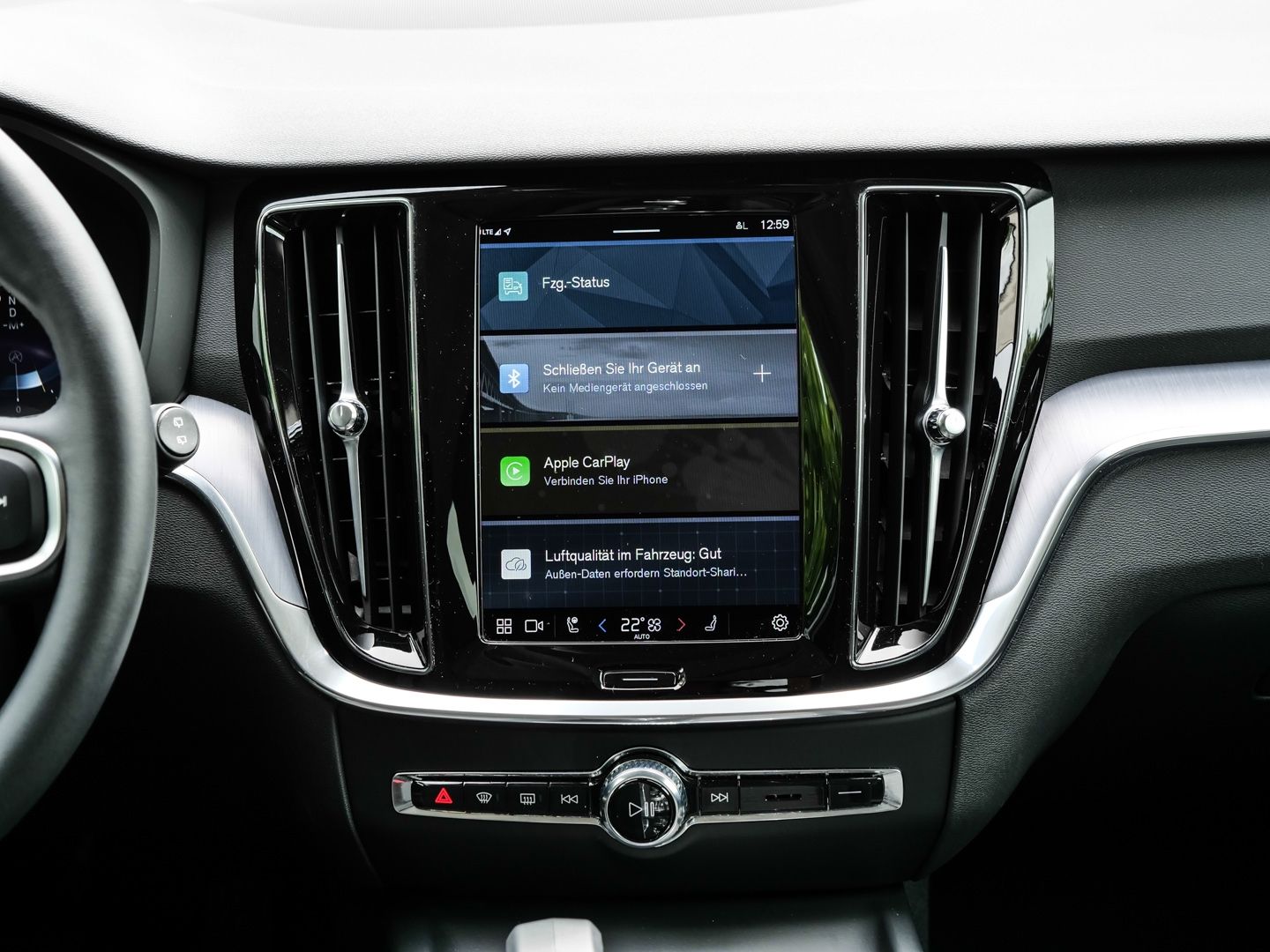 Volvo V60 Kombi Core Digitales Cockpit Soundsystem LED foto 10