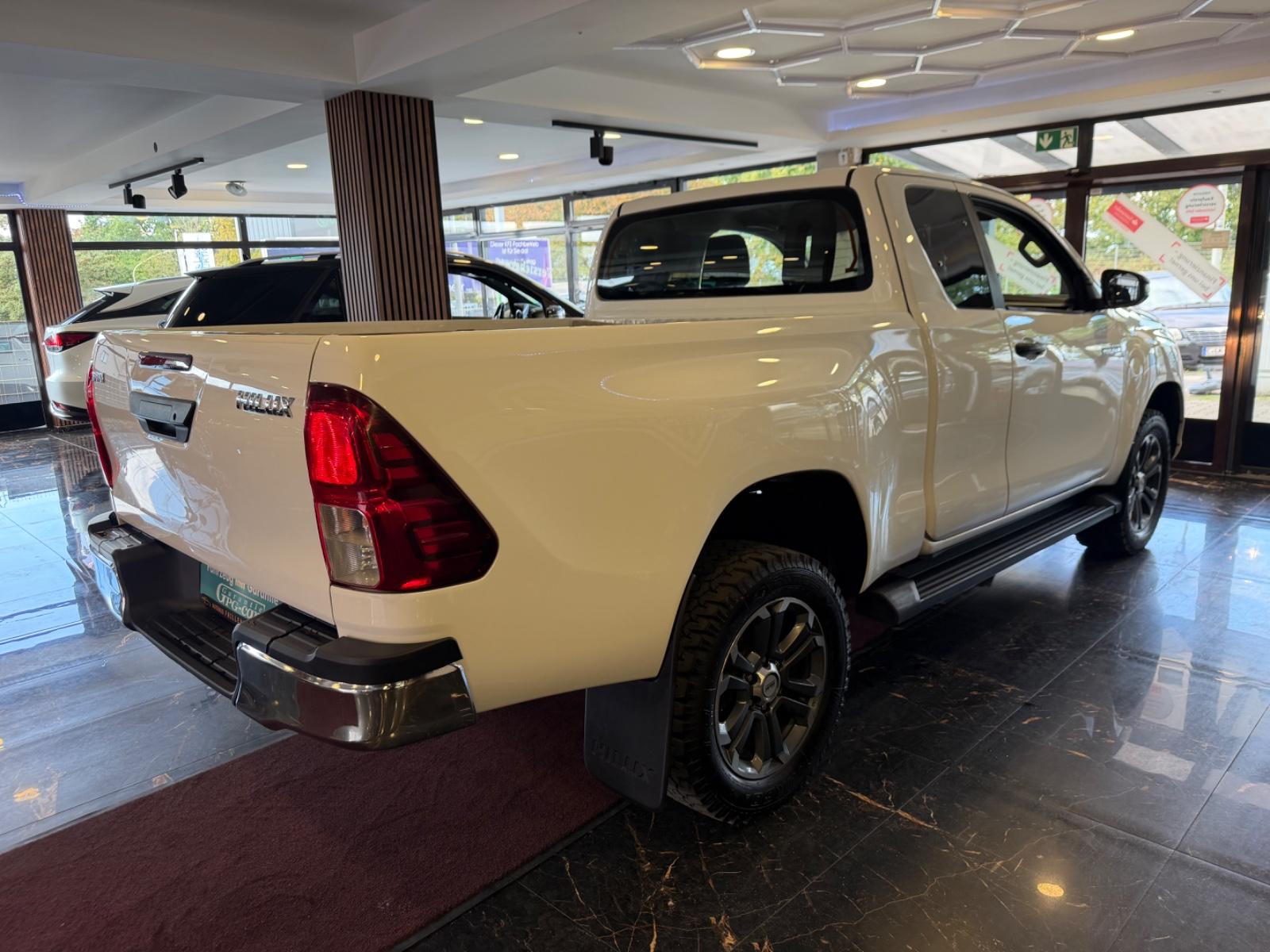 TOYOTA HILUX EXTRA CAB DUTY 4X4 - 150CH - HISTORIQUE ENTRETIEN COMPLET - 2EME MAIN