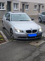 BMW E60 520i - BMW 520: 520i E60
