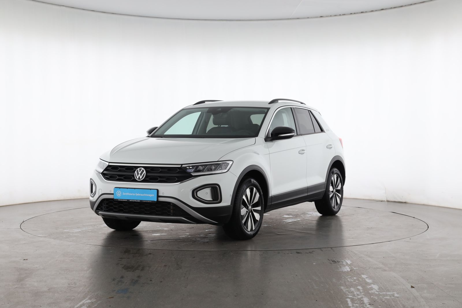 Volkswagen T-Roc - Bild 2