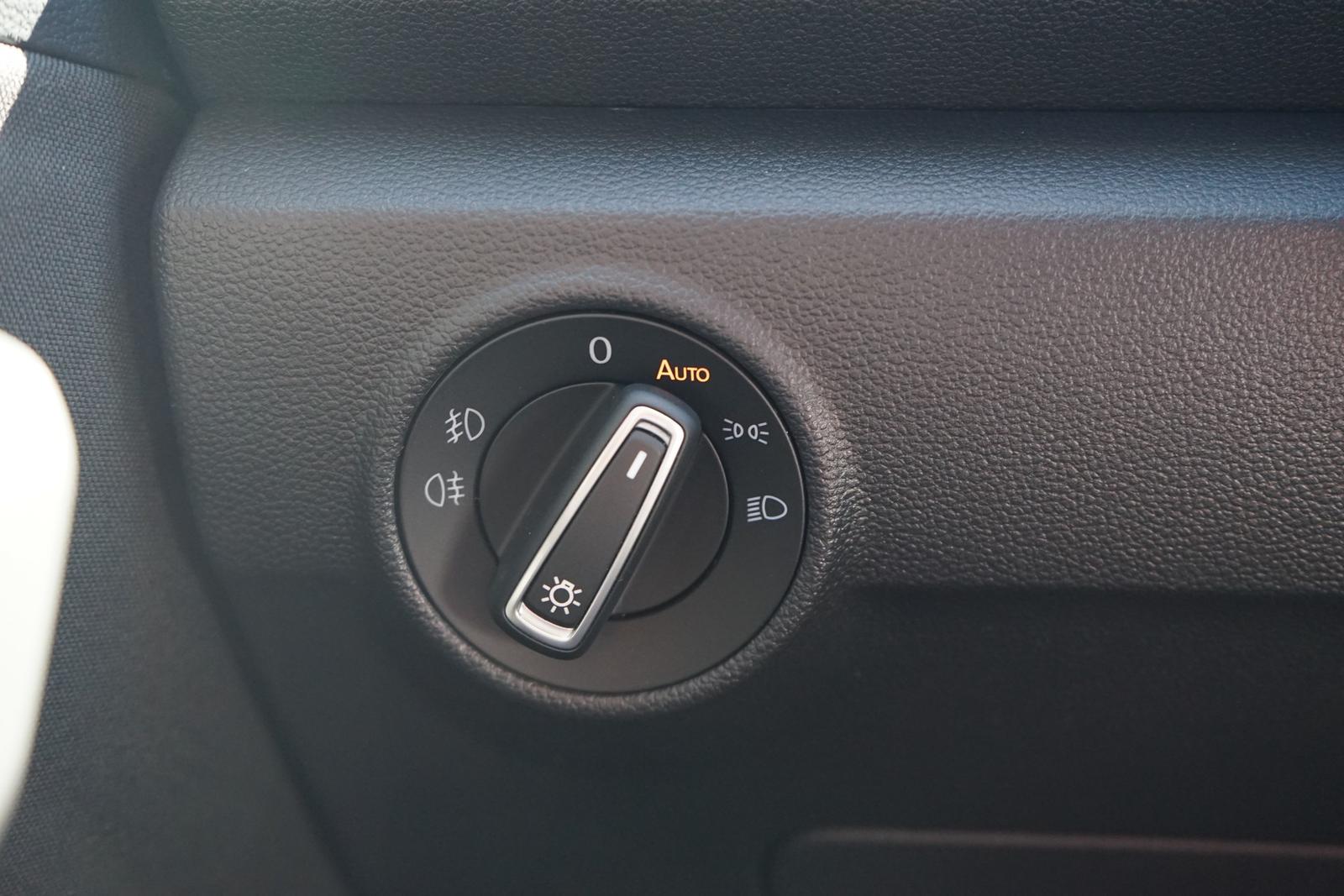 Volkswagen T-Roc 1.5 TSI LED ACC App Connect Sitzheizung, миниатюра 30