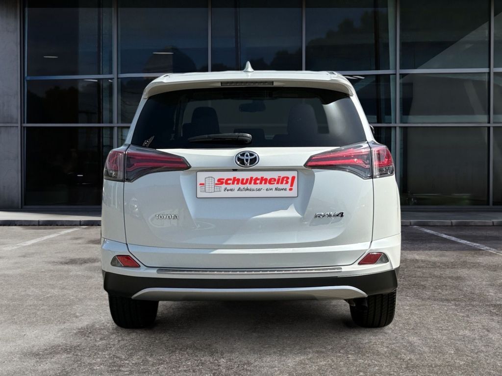 Fahrzeugabbildung Toyota RAV 4 2.0 D-4D 4x2 Start-Stop Edition