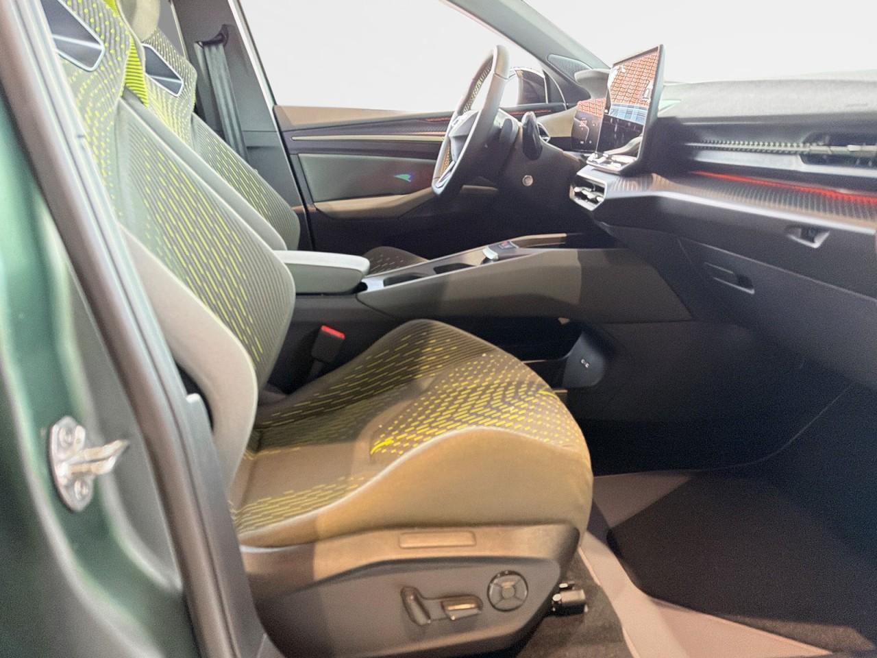 Cupra Raval VZ Extreme LED DCC Panorama AHK Klima
