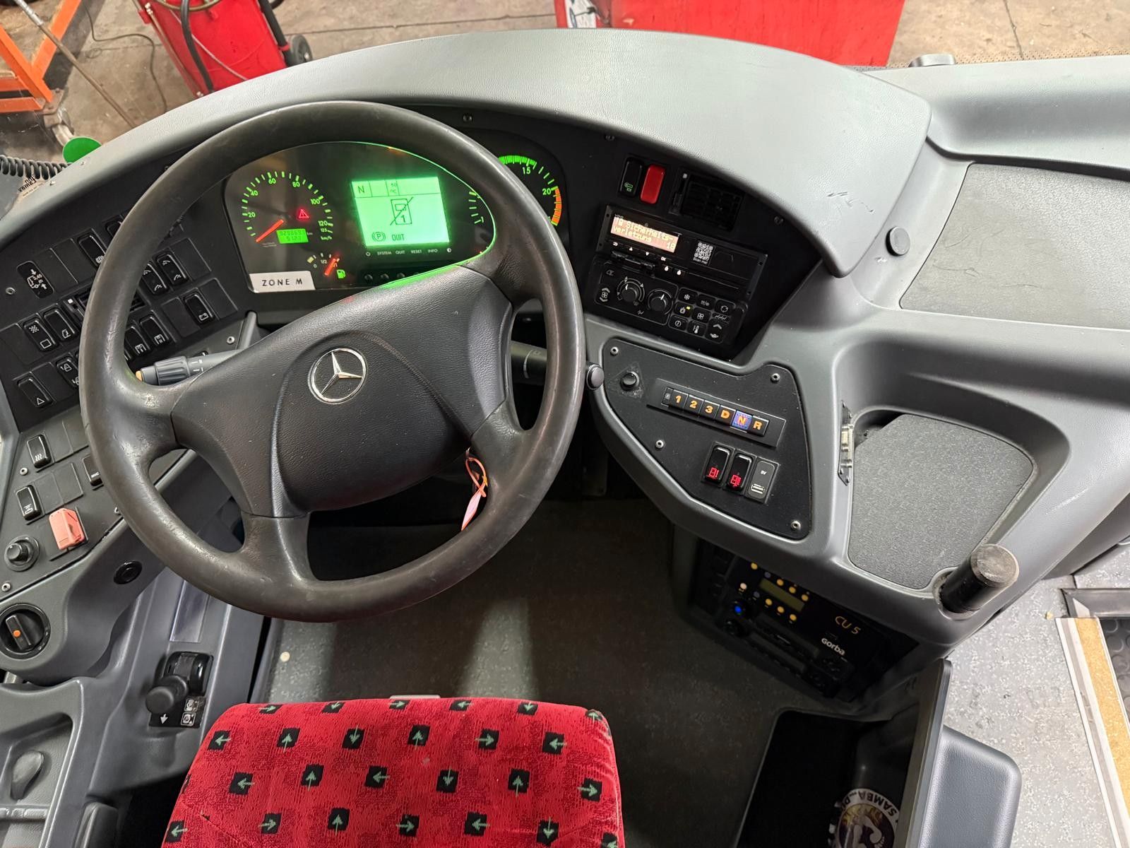MERCEDES-BENZ  2008 - Image 8 of 21