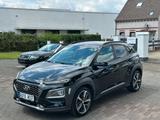 Hyundai Kona Premium 2WD*LED-Navi-Leder*1 Hand* - Hyundai KONA in Solingen