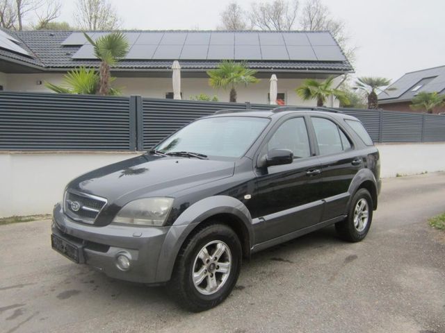 Kia Sorento 2.5 CRDi Automatik 4x4 Klima Webasto AHK