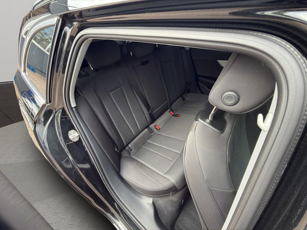 Audi A4 Avant 35 TDI S-Tr. AHK Panoramadach, миниатюра 18