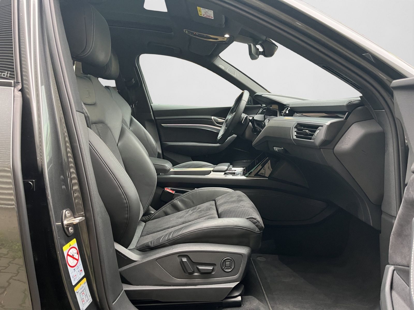 Audi Q8 e-tron - Bild 5