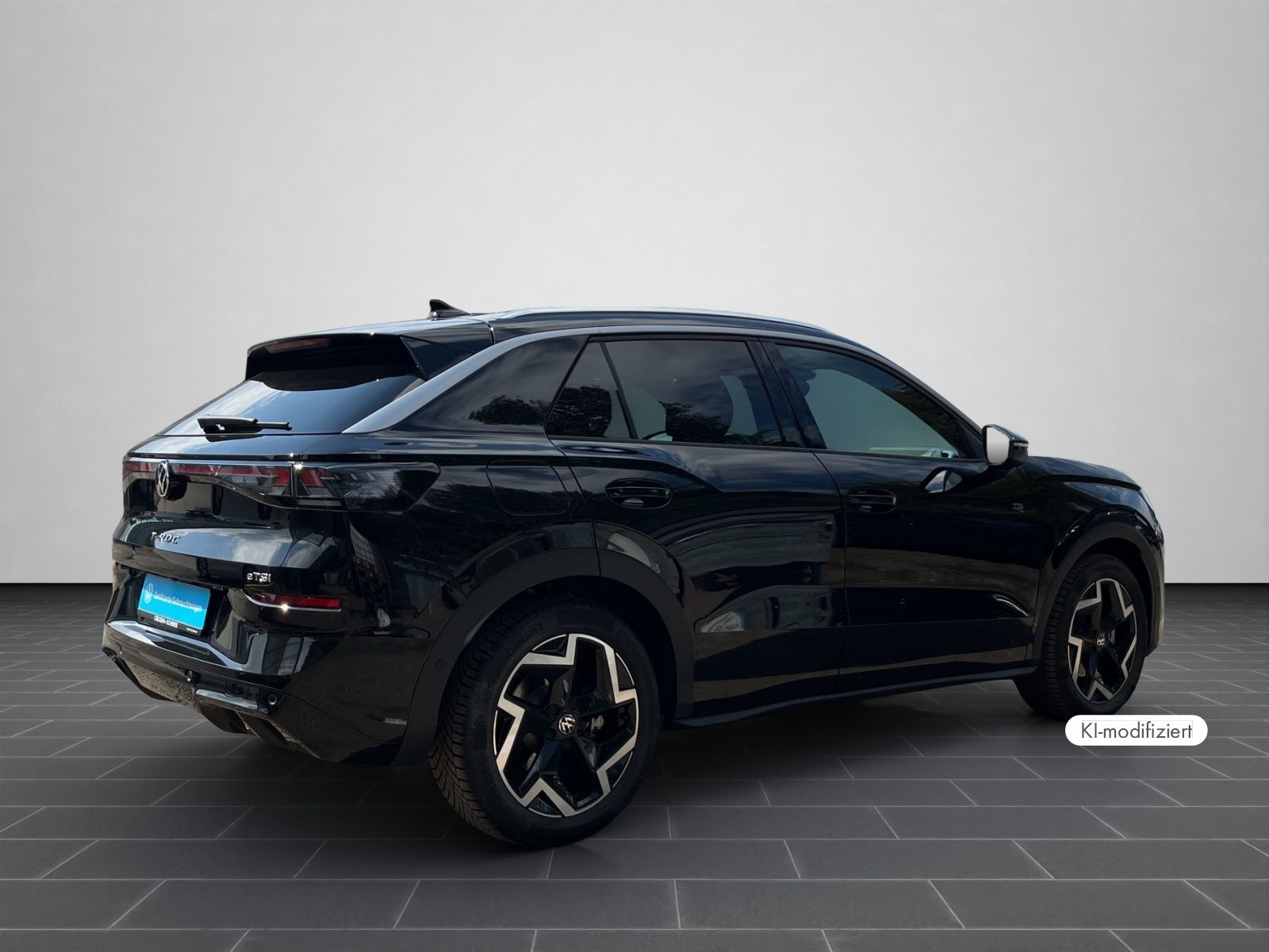 Volkswagen T-Roc R-Line 1.5 TSI NAVI AHK LED ACC SHZ RFK foto 2