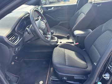 Ford Focus Turnier 1.0 ST-Line X HUDAHK